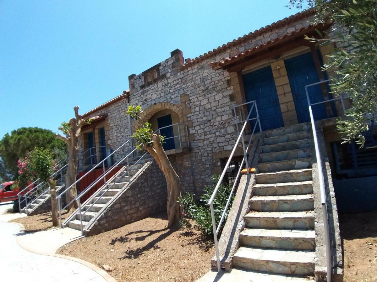 Stoupa Properties Extérieur photo