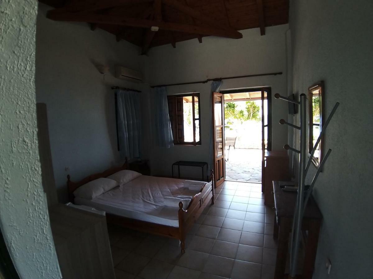 Stoupa Properties Extérieur photo