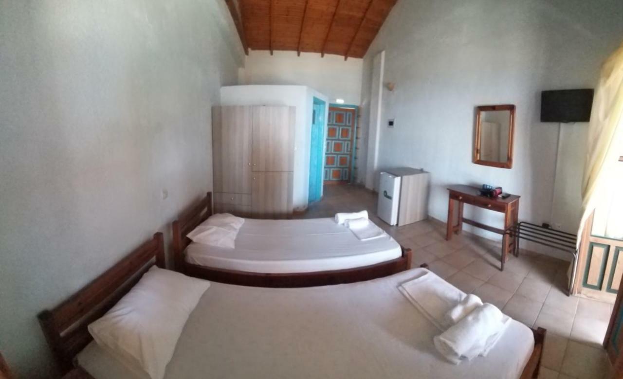 Stoupa Properties Extérieur photo