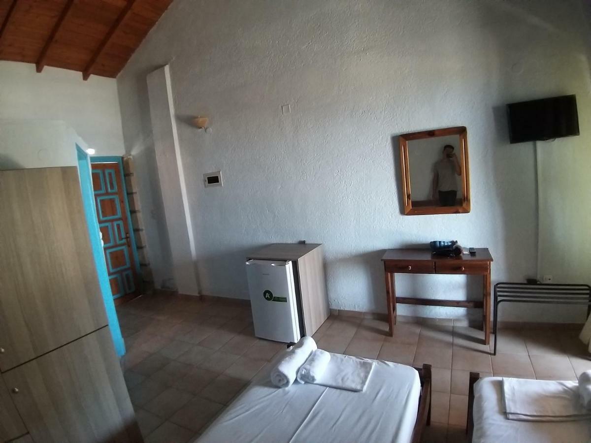 Stoupa Properties Extérieur photo